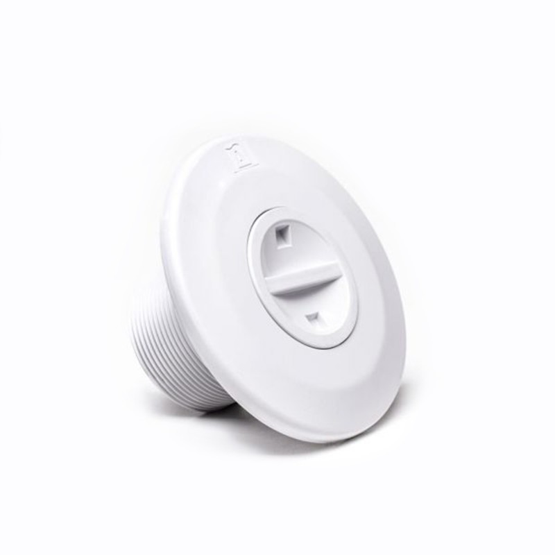 Vacuum outlet with plug